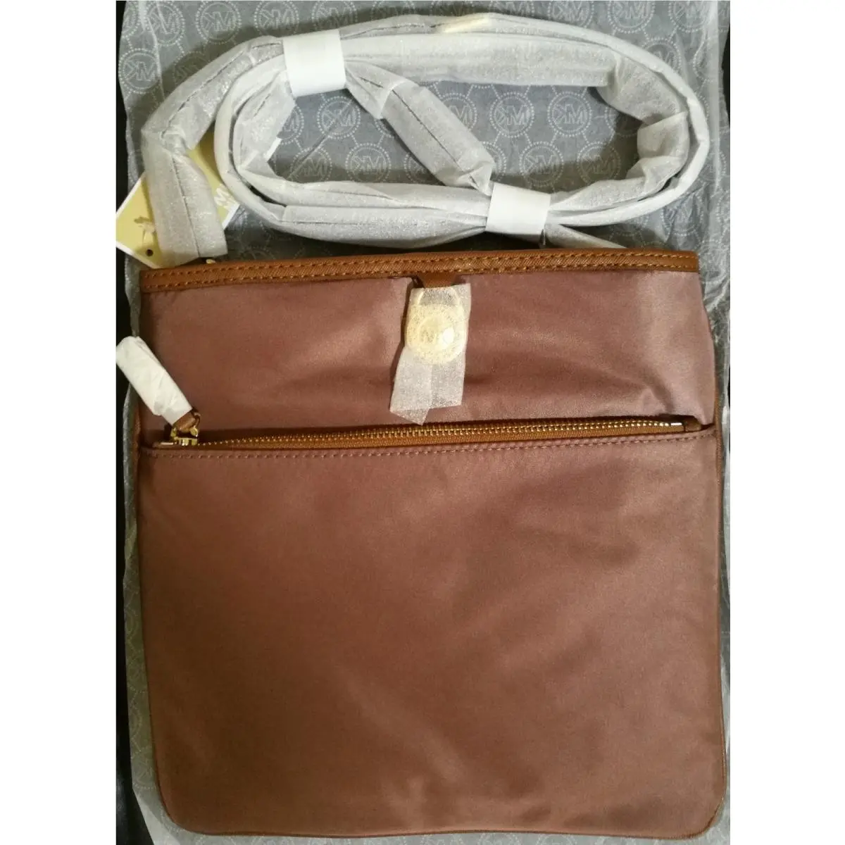 Michael Kors Kempton LG Pocket Crossbody Dusty Rose/gold 32S5GKPC9C