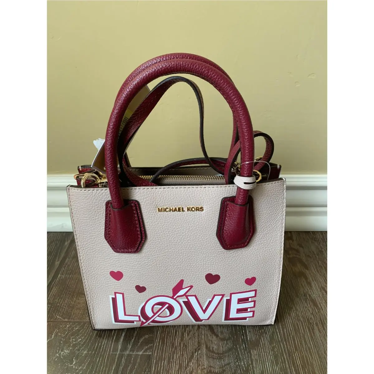Kors Mercer Kors Studio Medium Messenger Soft Pink/berry