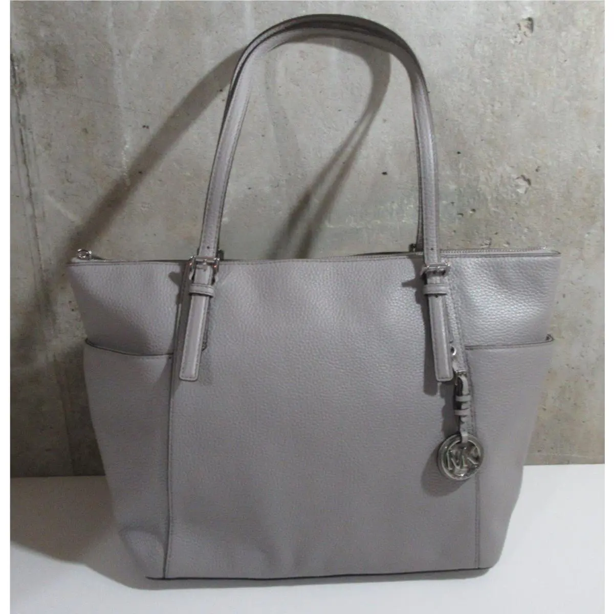 Michael Kors Jet Set Large East West Top Zip Pebbled Leather Tote Pearl Grey