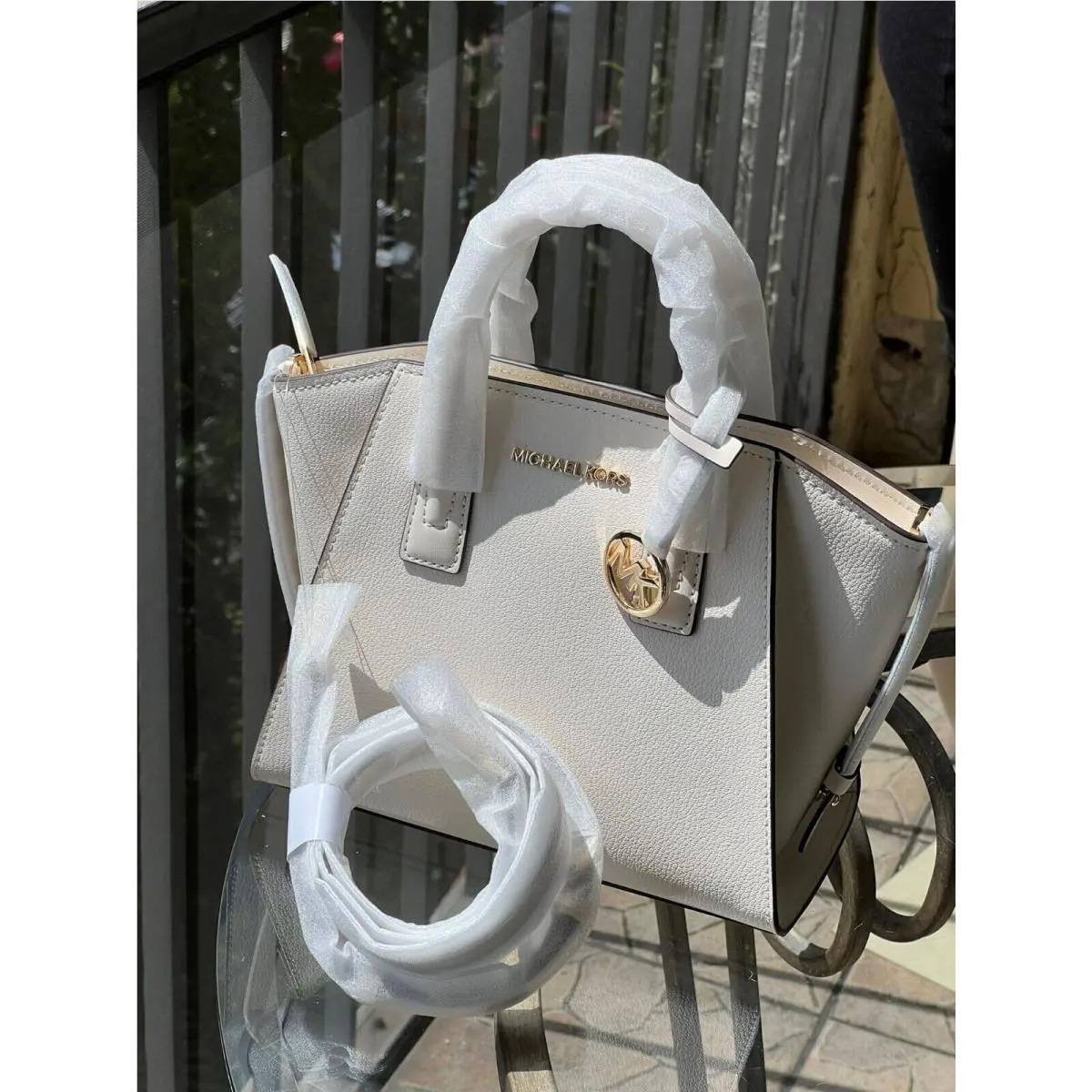 Michael Kors Small Satchel Crossbody Messenger Purse Handbag Light Cream White