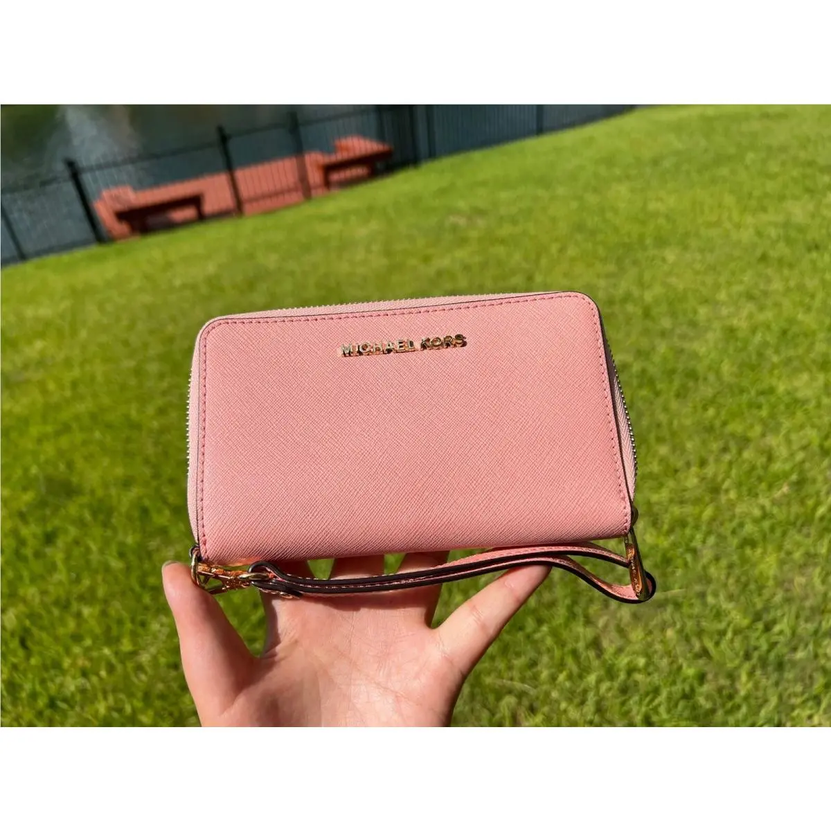 Michael Kors LG Phone Case Wristlet/wallet Pale Pink
