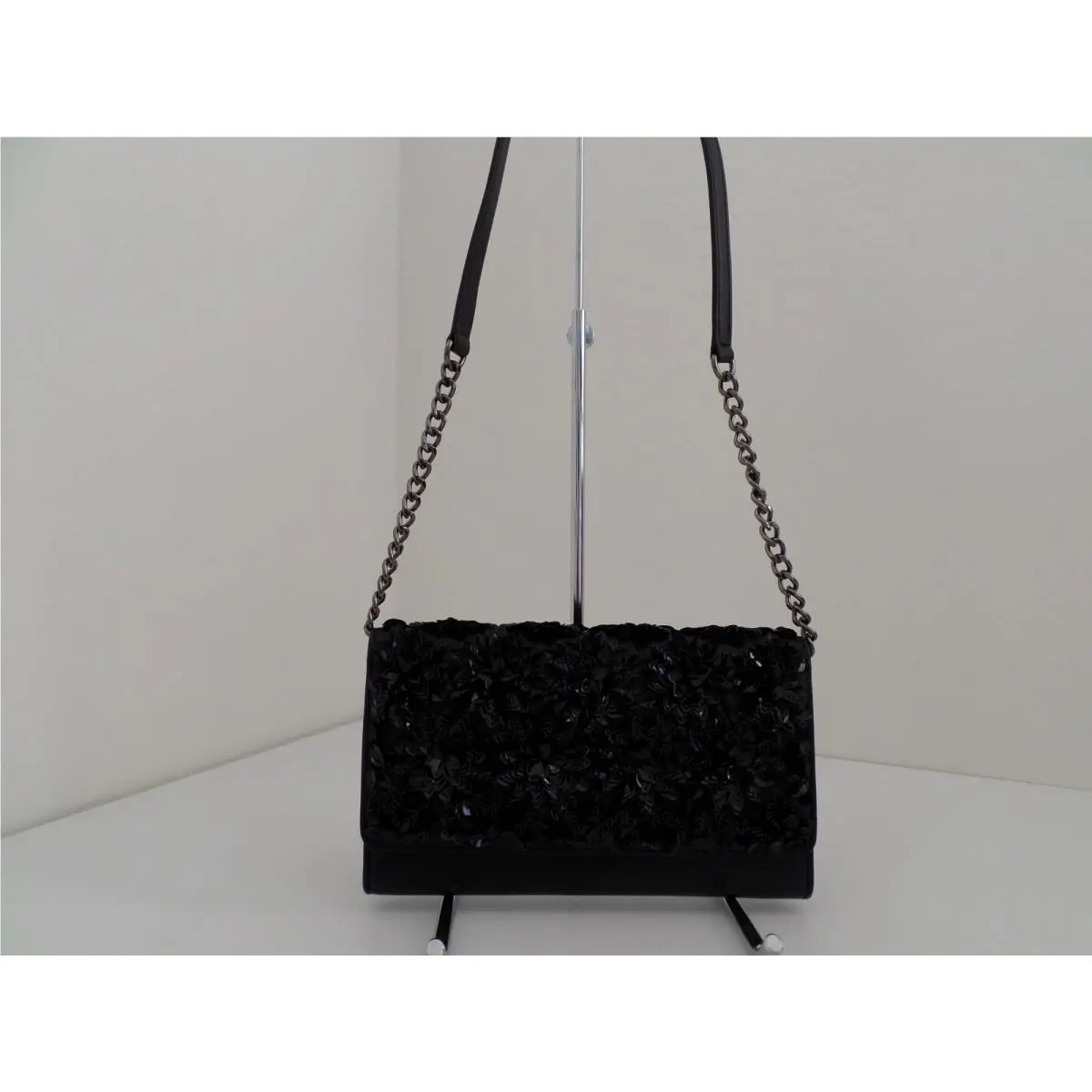 Flora Burst Extra Large Walleton A CHAIN-$298-BLACK by Michael Kors
