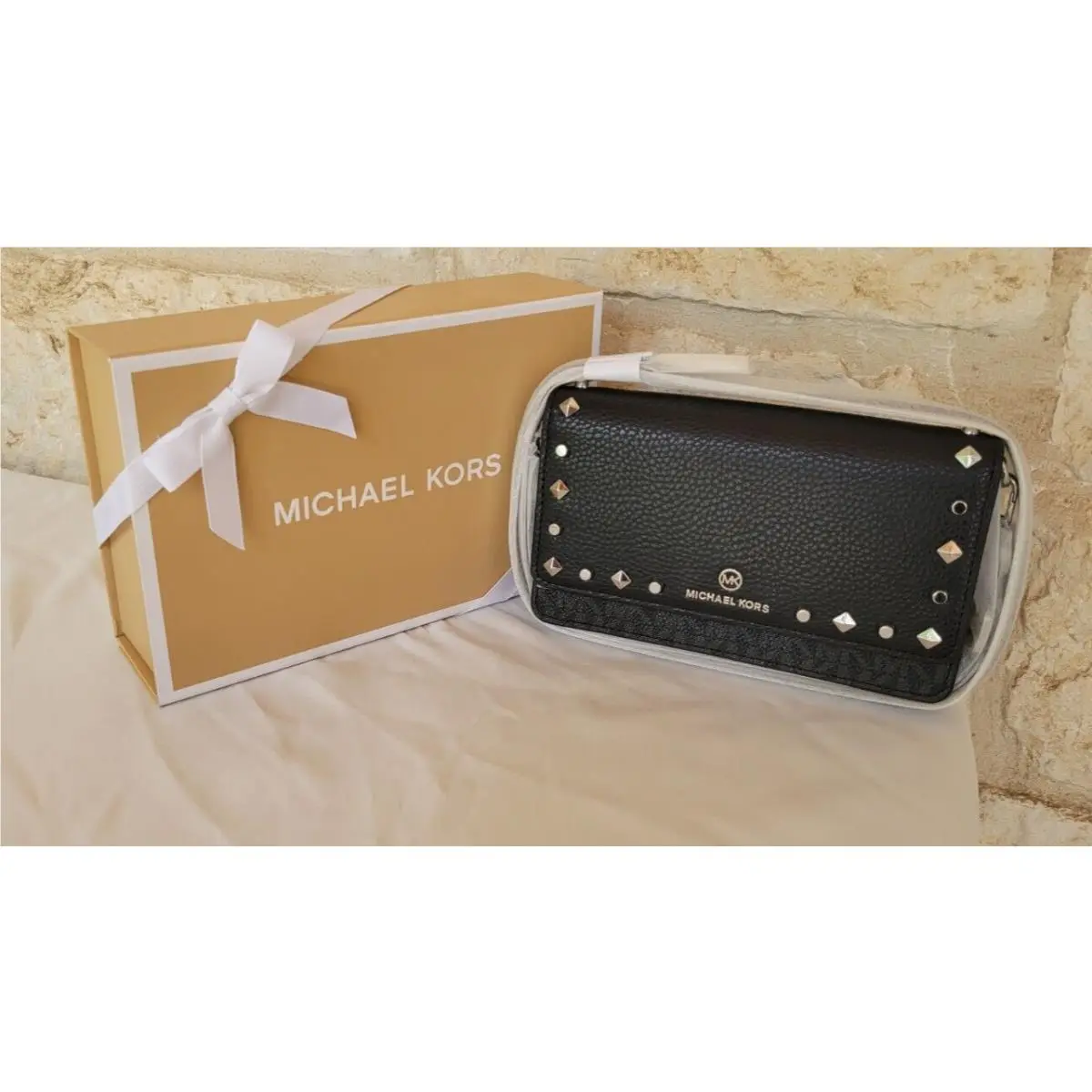 Michael Kors Jet Set Small Leather/logo Crossbody Bag Black/silver Studded