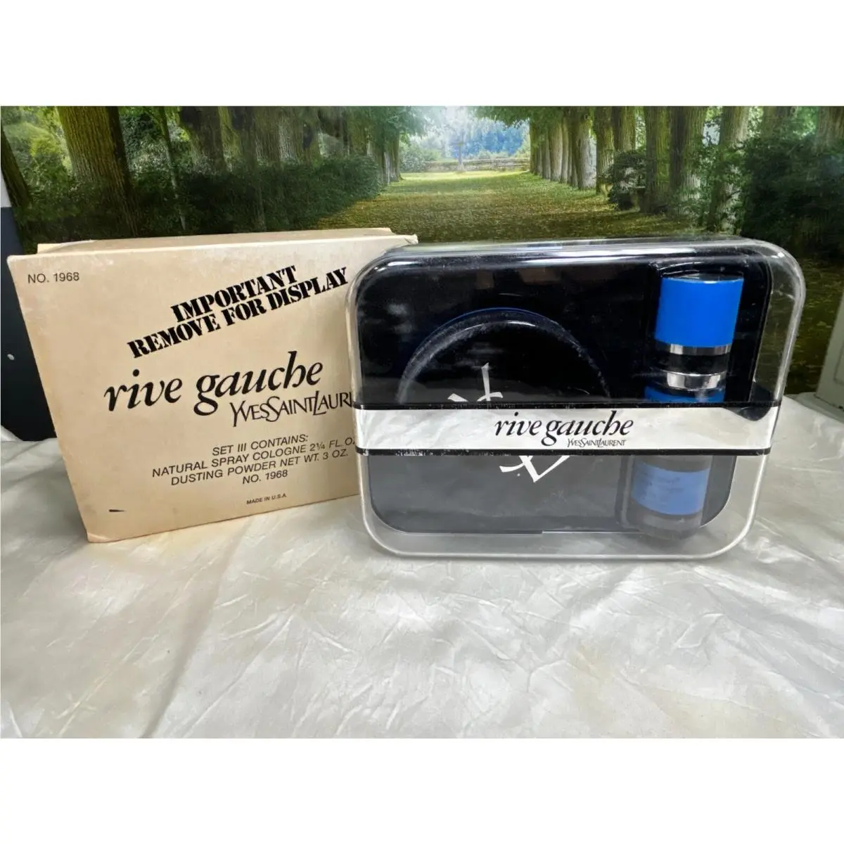 Rive Gauche 85G Dusting POWDER/66.5ML Cologne Spray Gift Set by Yves Saint Laurent