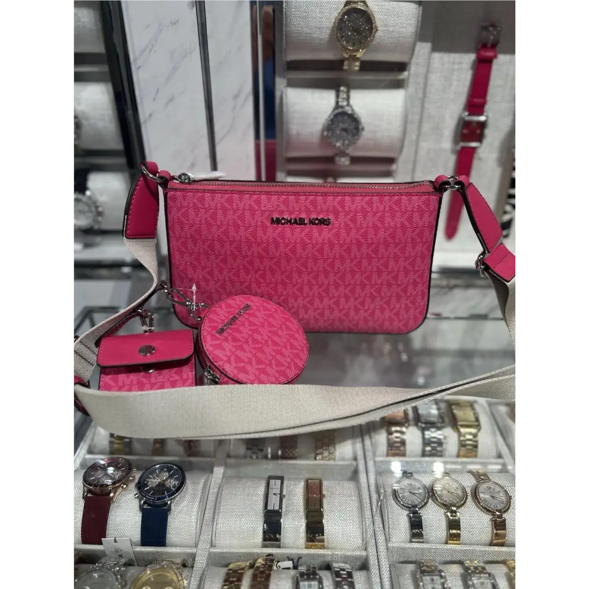 Michael Kors Jet Set Small Crossbody Bag with Tech Attached Dragonfruit