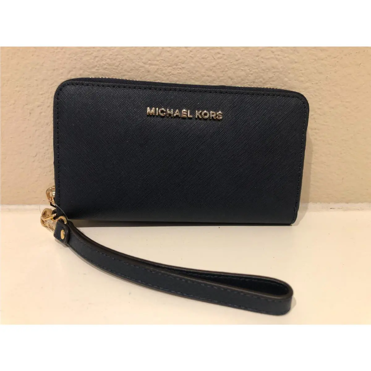 Michael Kors Jet Set Travel Multi-function Wallet Wristlet Phone Case Navy Blue