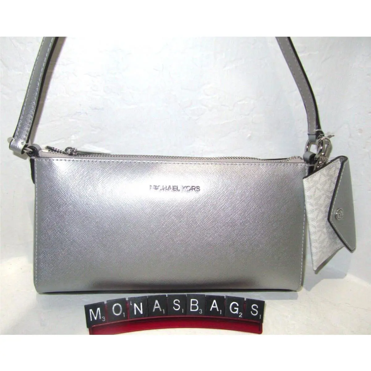 Michael Kors Vincent Medium Pouchett Shoulder Bag Card Case Set Silver