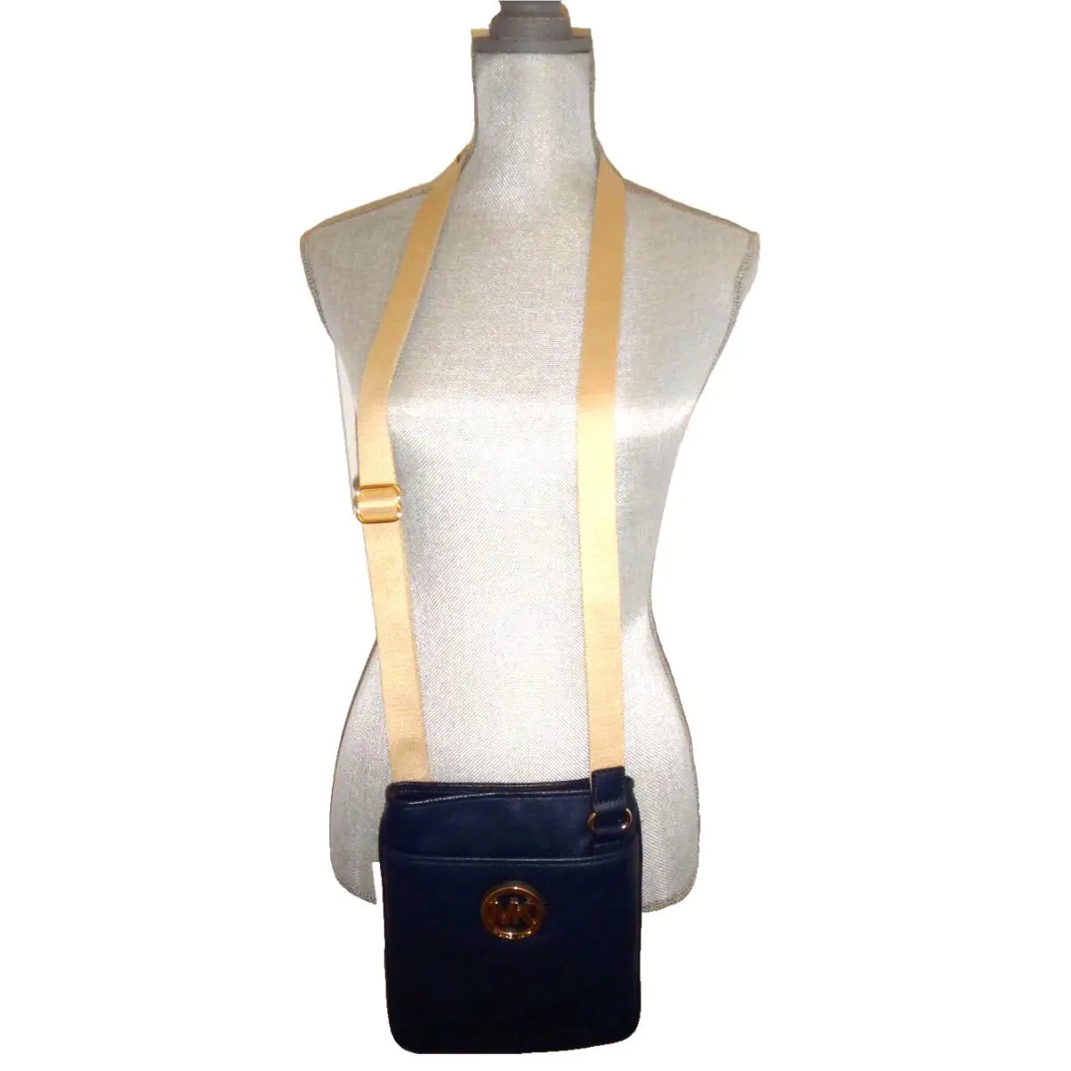 Michael Kors Fulton MK Crossbody Messenger Shoulder Pocket Bag Blue Leather