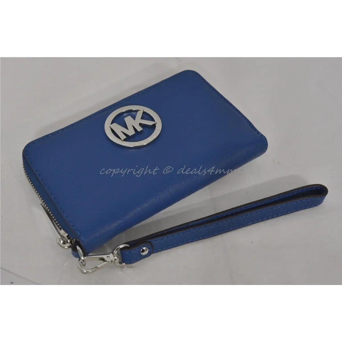 Kors Fulton Multifunction Phone Case Wristlet in Steel Blue