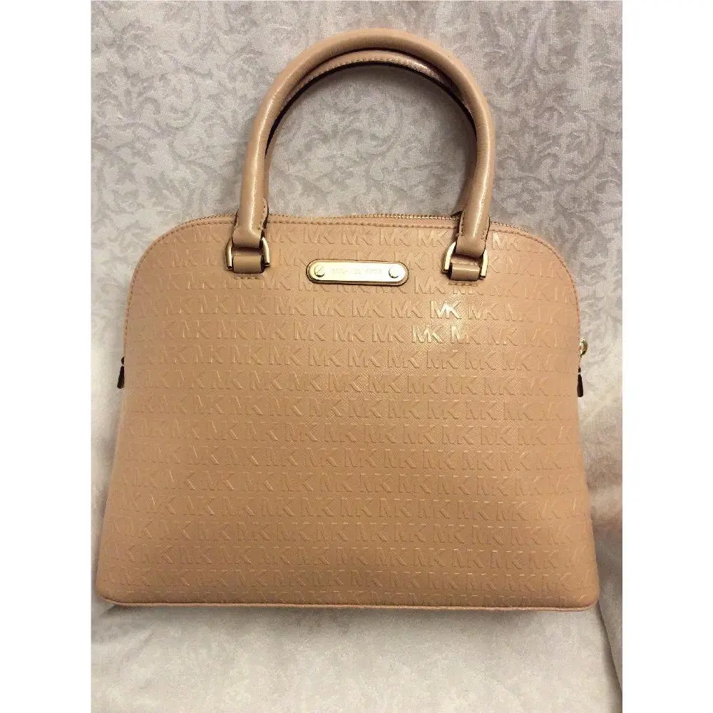 Michael Kors Cindy Satchel Oyster Large Dome Purse Blush MK Signature