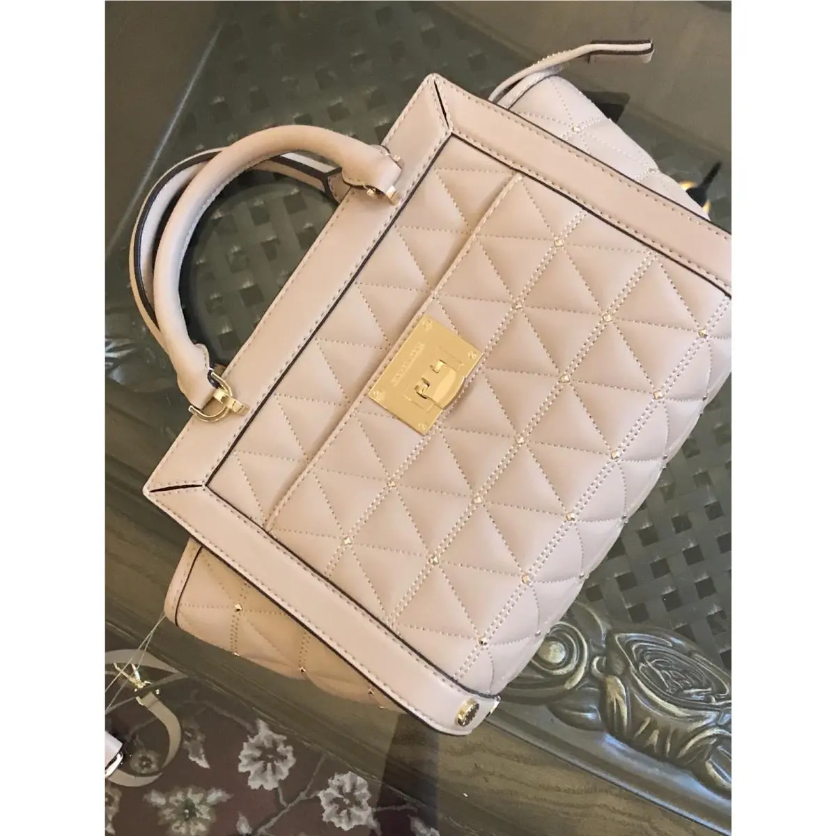 Michael Kors Vivianne SM Stud TZ Messenger Leather Handbag/purse