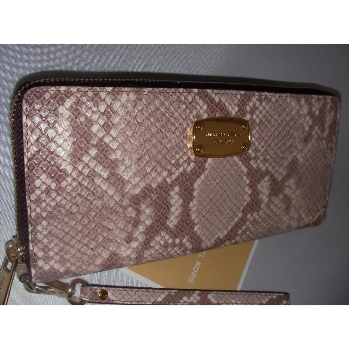 Michael Kors Women`s Wallet Travel Continental Embossed Leather DK Sand