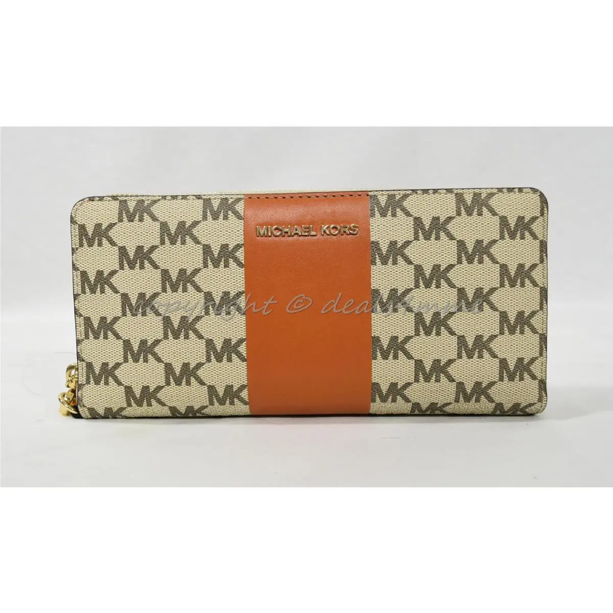 Michael Kors Center Stripe Travel Continental Wallet/wristlet in Natural/orange