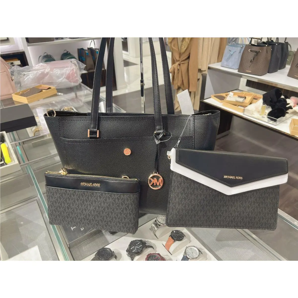 Michael Kors Maisie Large Pebbled Leather 3-in-1 Tote Bag Black Multi Gold