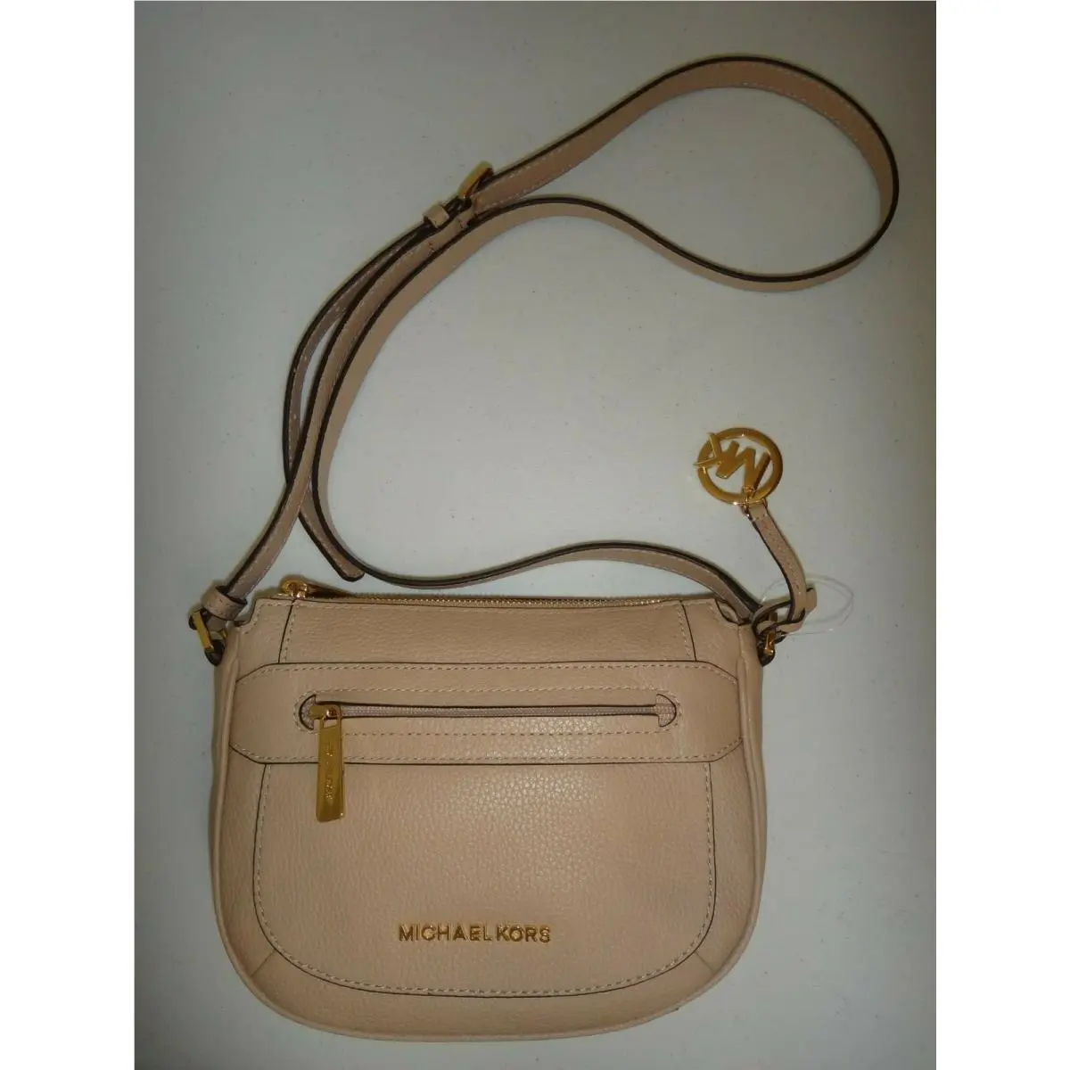 Michael Kors Julia Women`s MK Messenger Bag Purse Oyster Leather Gold 38H8XJQM2L