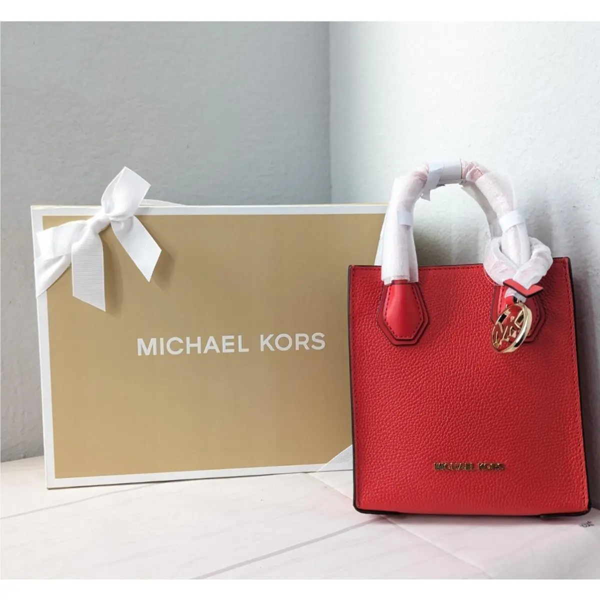 Michael Kors Mercer Extra-small Pebbled Leather Crossbody Bag W/ Gift Box