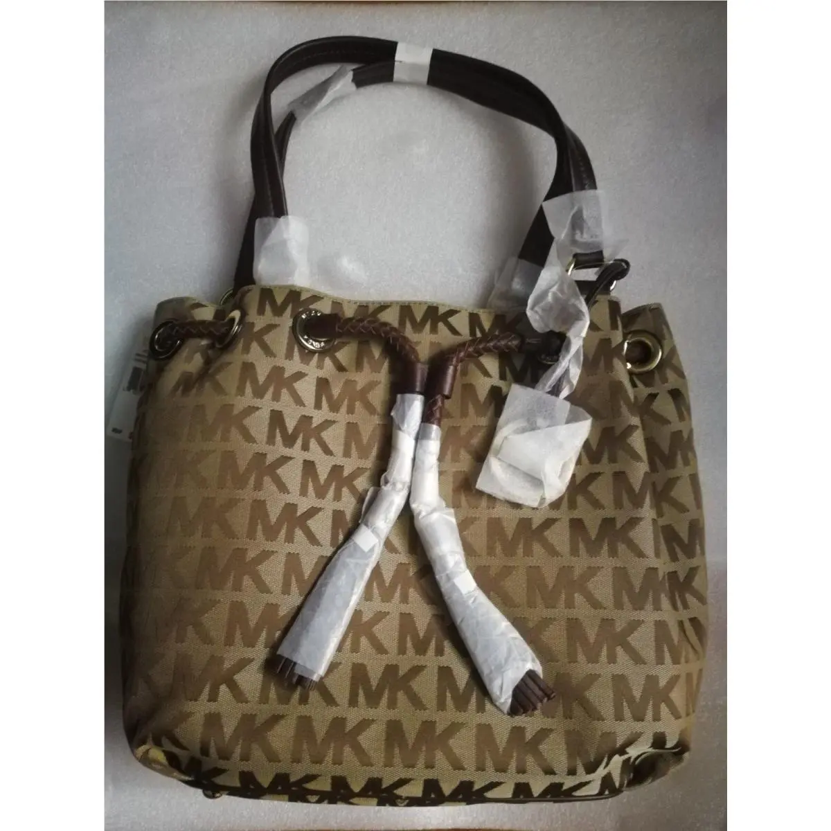 Jet Set EW Signature Tote 30H4GTTT9J Beige/ebony/mocha by Michael Kors