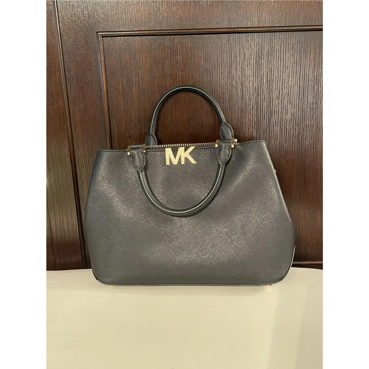 Michael Kors Florence MD Satchel Black