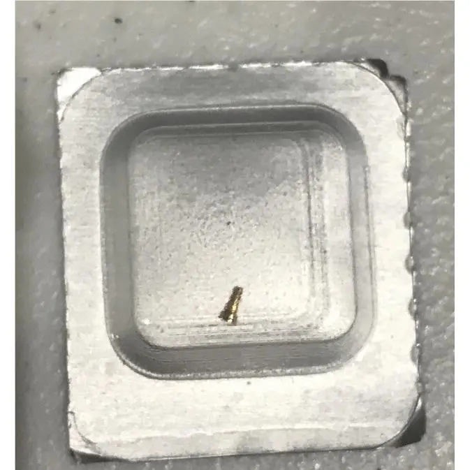 Cartier Bezel Screw 18K Yellow Gold For Panthere 37837712