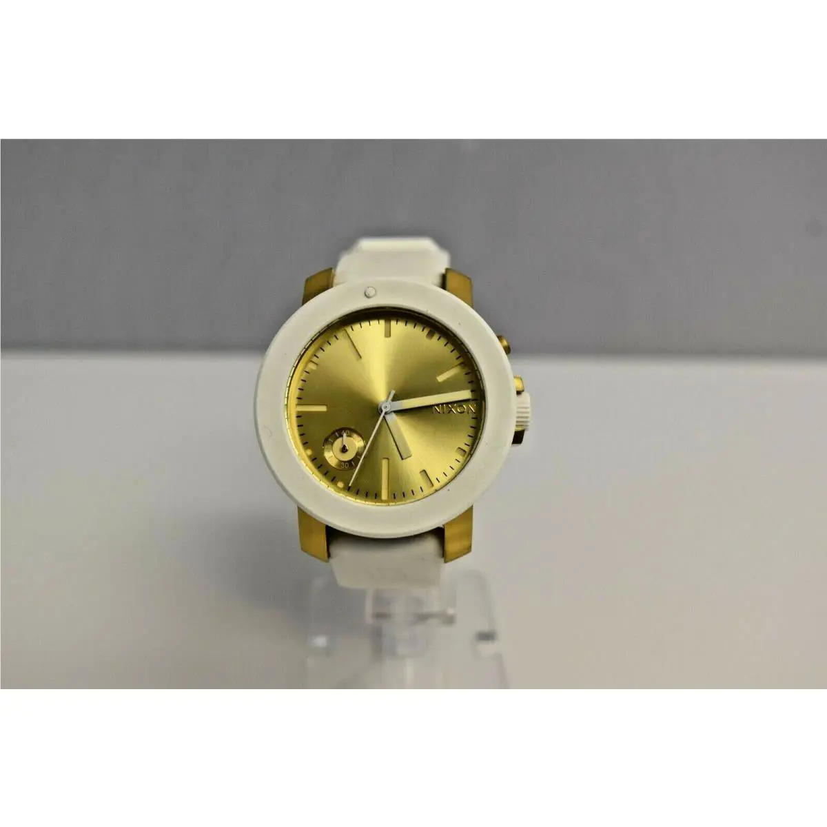 Nixon Raider White Gold White Crystals A317 111-00 Watch