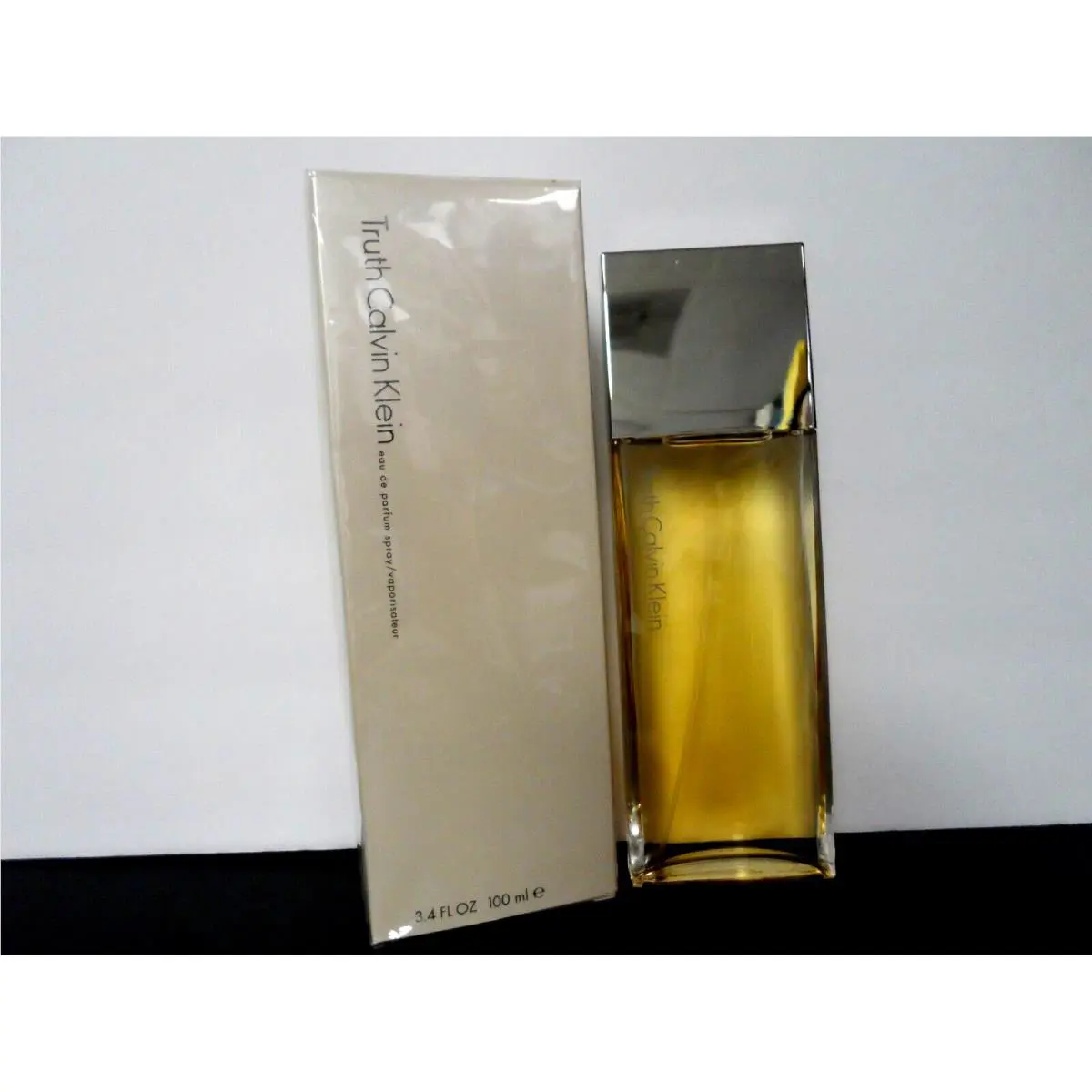 Vintage Truth Edp Spray 3.4 oz / 100 ml Calvin Klein Cosmetics
