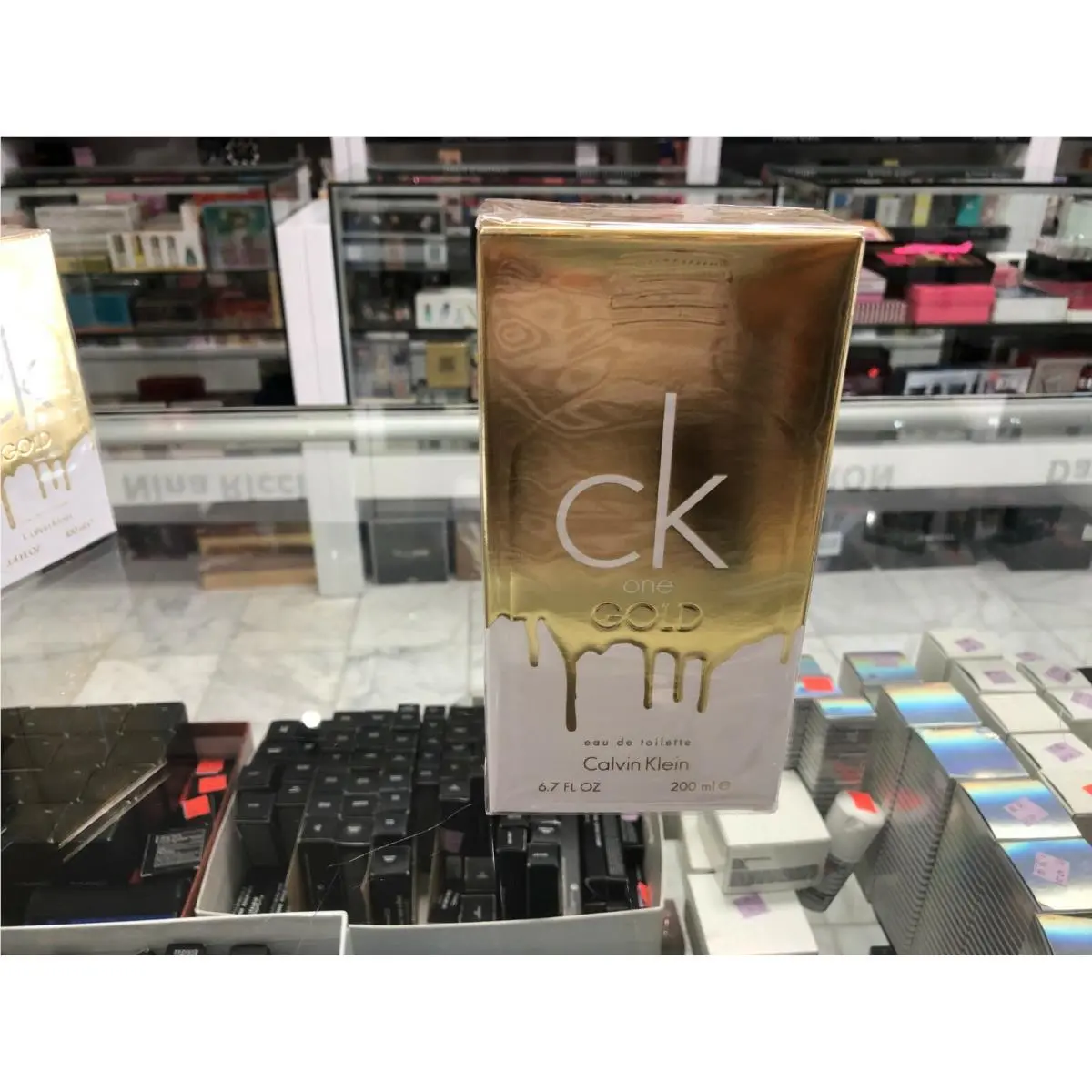 CK One Gold Eau DE Toilette Splash BY Calvin Klein 200 ML Company