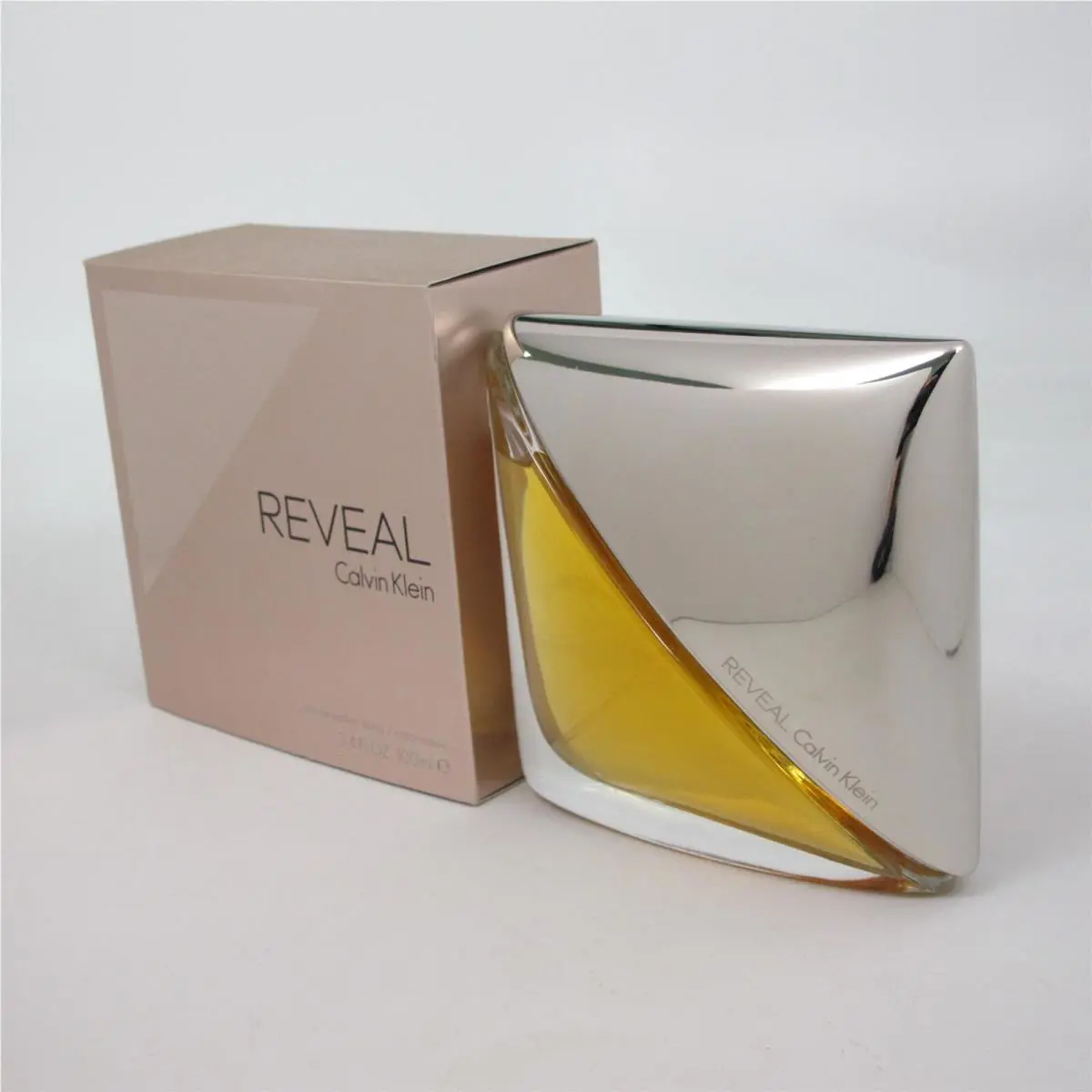 Reveal For Women by Calvin Klein 100 Ml/ 3.4 oz Eau de Parfum Spray