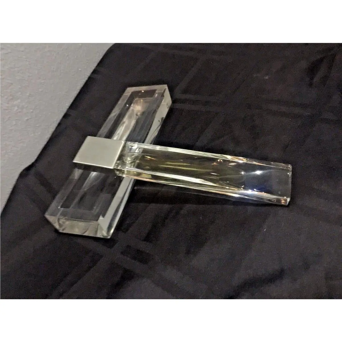 Calvin Klein Truth For Women 0.5 FL oz / 15 ML Pure Parfum