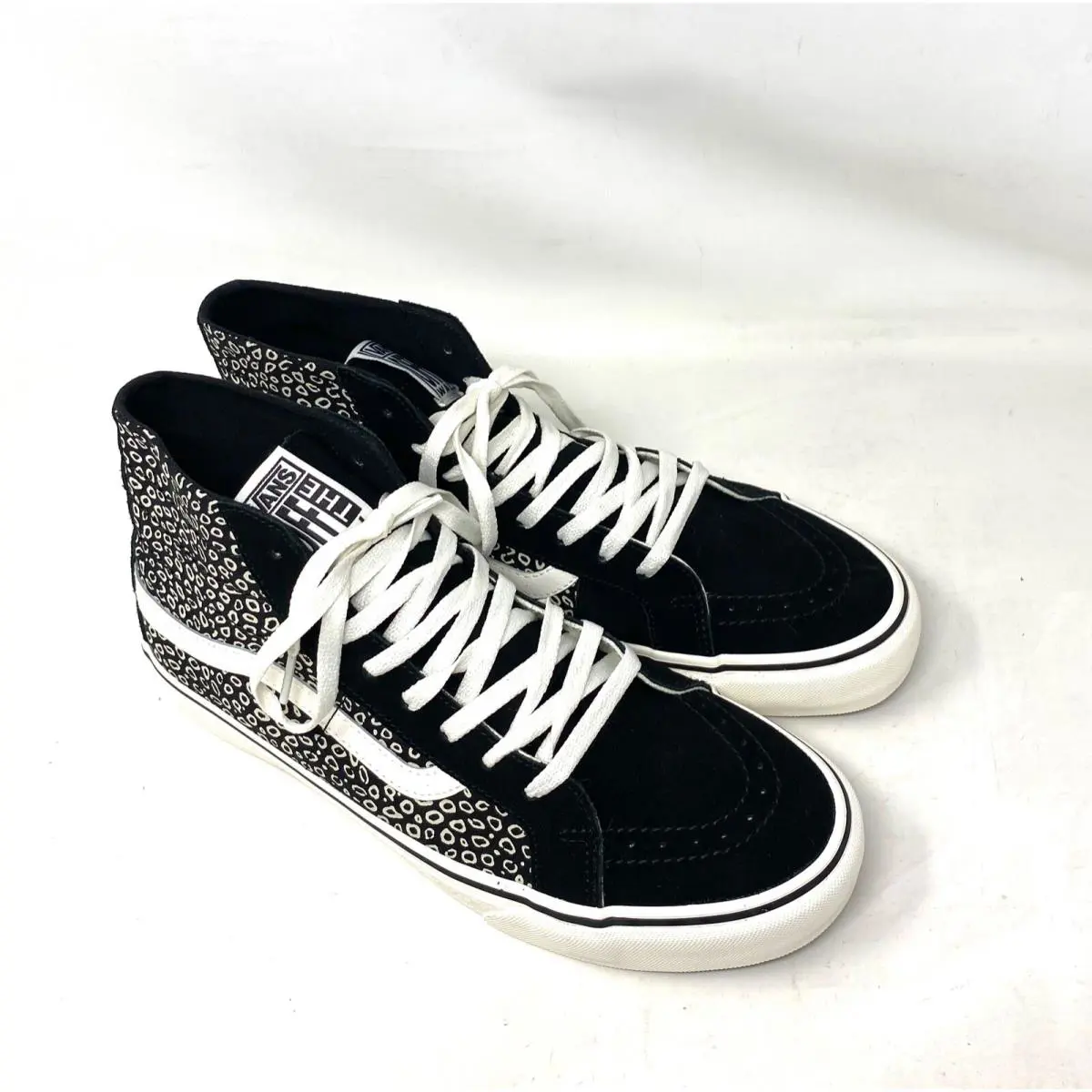 Vans shoes - VANS Sk8-Hi - VN0A4BX64WM - Black 1