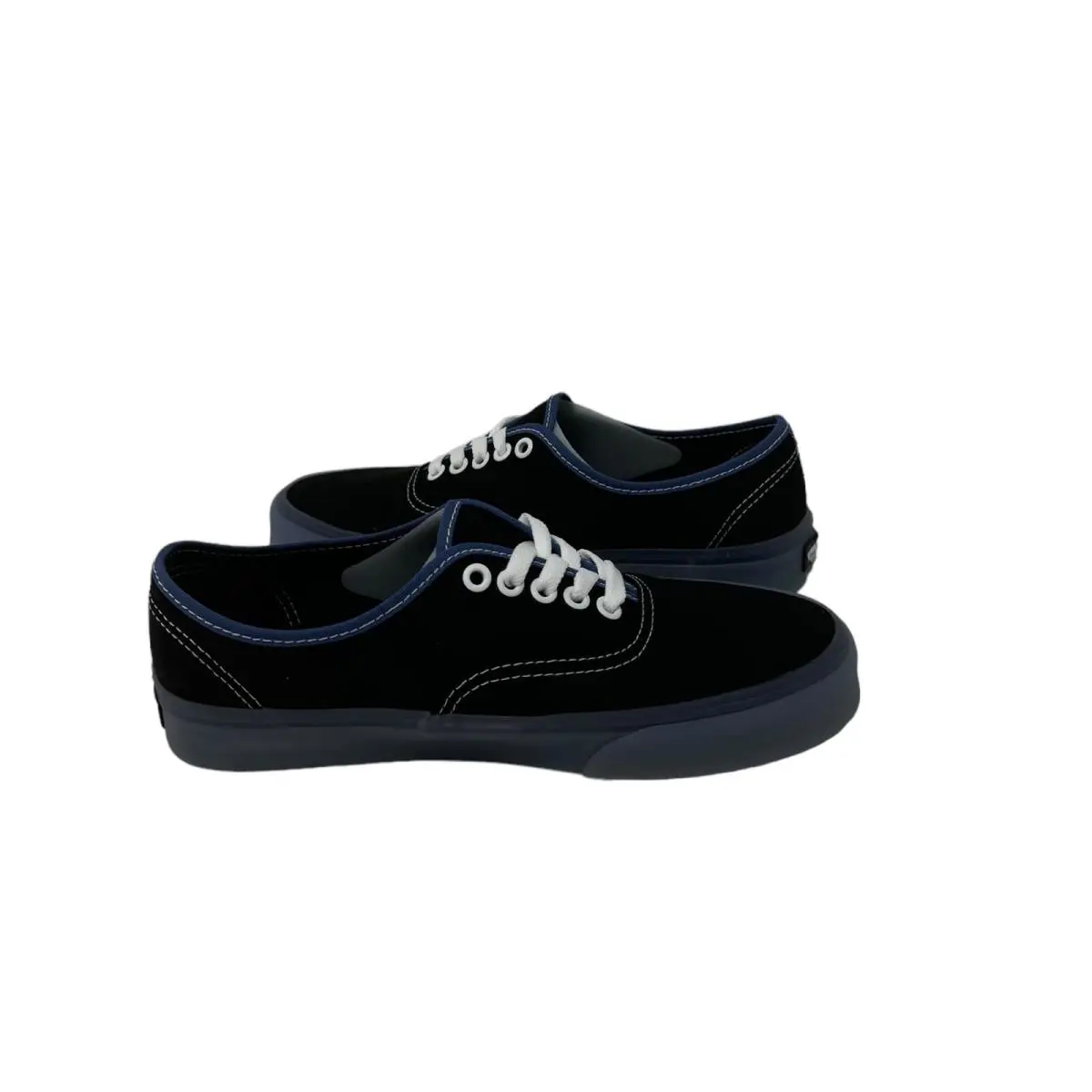 Vans shoes - VANS Authentic Low Top - Authentic Low Top - VN000BW5Y61 - Black 4