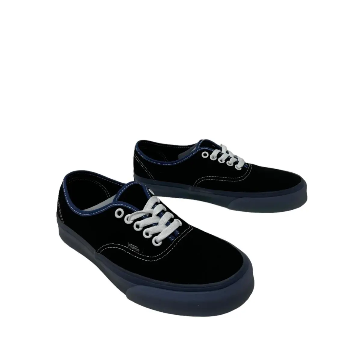 Vans shoes - VANS Authentic Low Top - Authentic Low Top - VN000BW5Y61 - Black 6