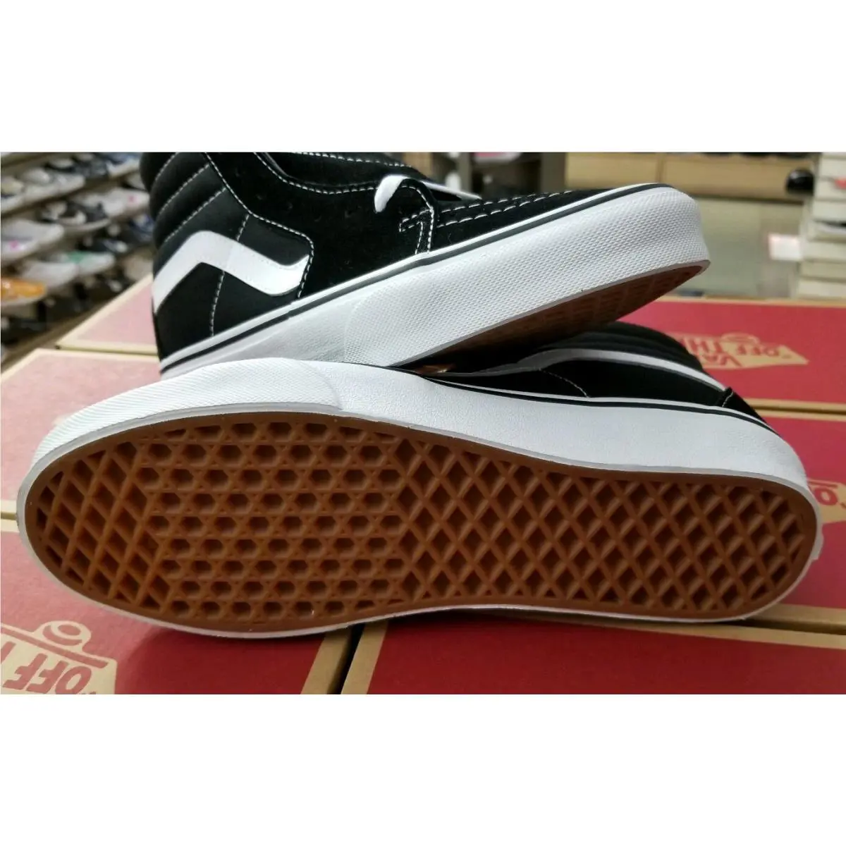 Vans shoes - VANS Sk8-Hi - VN000D5IB8C - Black 12