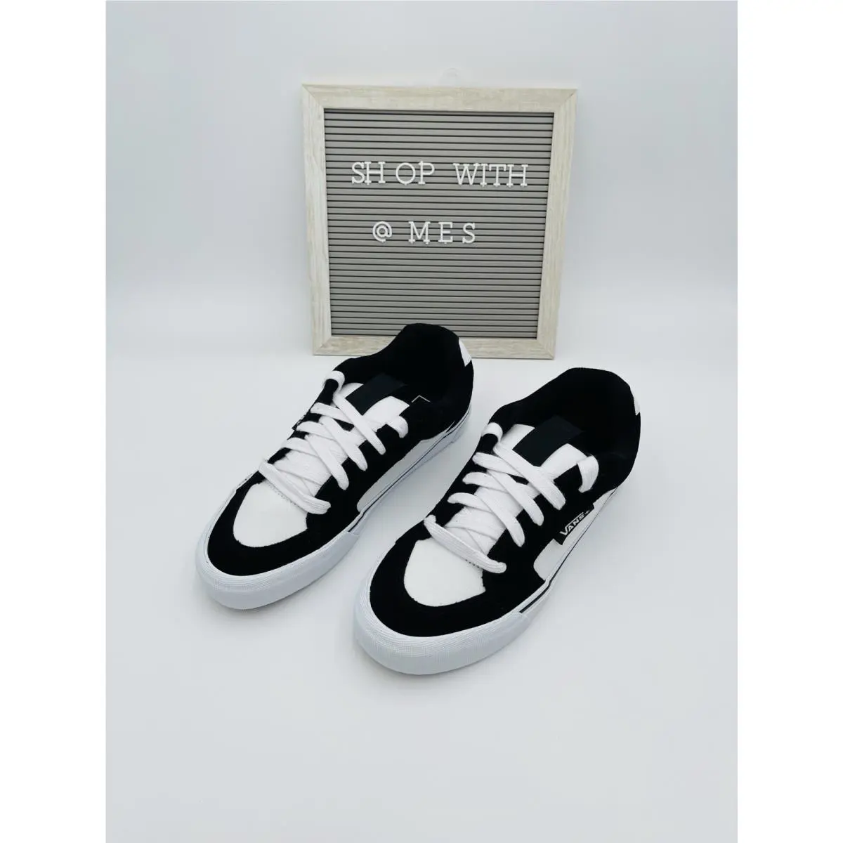 Vans shoes - VANS Chukka - Chukka - VN000CZWBA2 - White 15