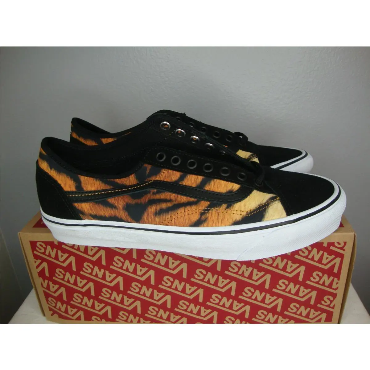 Vans shoes - VANS Old Skool - Old Skool - VN0A54F48WP - Multicolor (UPC: 192828945103) 0