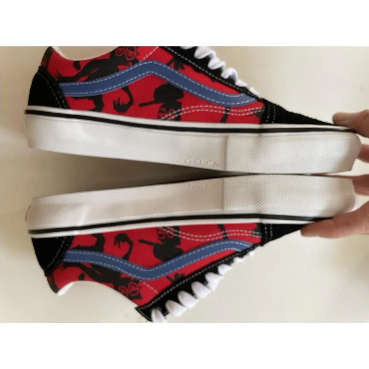 Vans shoes - VANS Old Skool - Old Skool - VN0A5FCBAPC - Multicolor, Manufacturer: Black/Red (UPC: 196012200665) 0