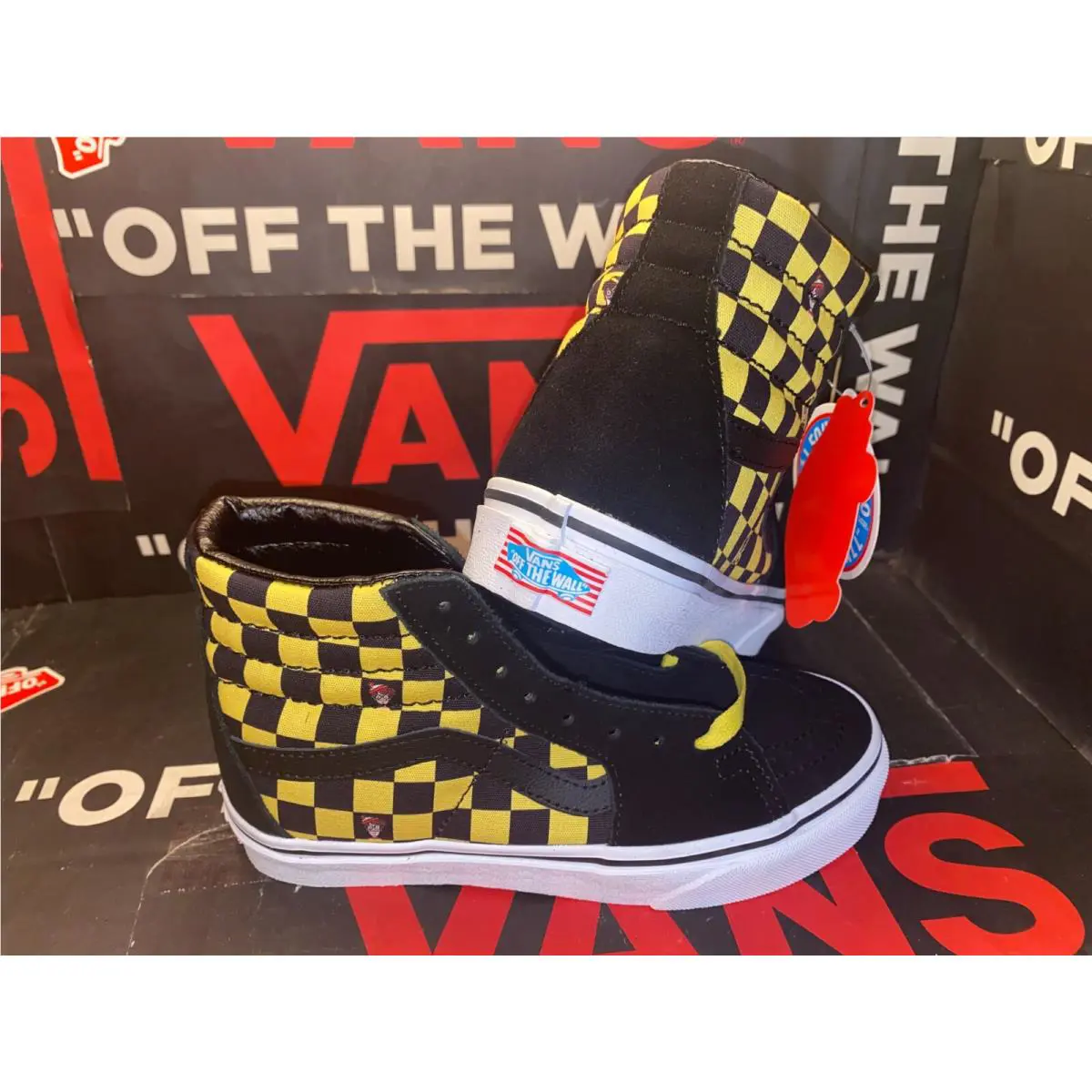 Vans shoes - VANS Sk8-Hi - VN0A32QG4UE - Black/Yellow 0