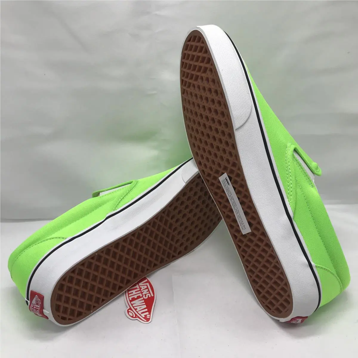 Vans shoes - VANS Classic Slip-On - Classic - VN0A4U38WT5 - Neon Green Gecko / True White, Manufacturer: Neon Green Gecko / True White (UPC: 0194112302746) 3