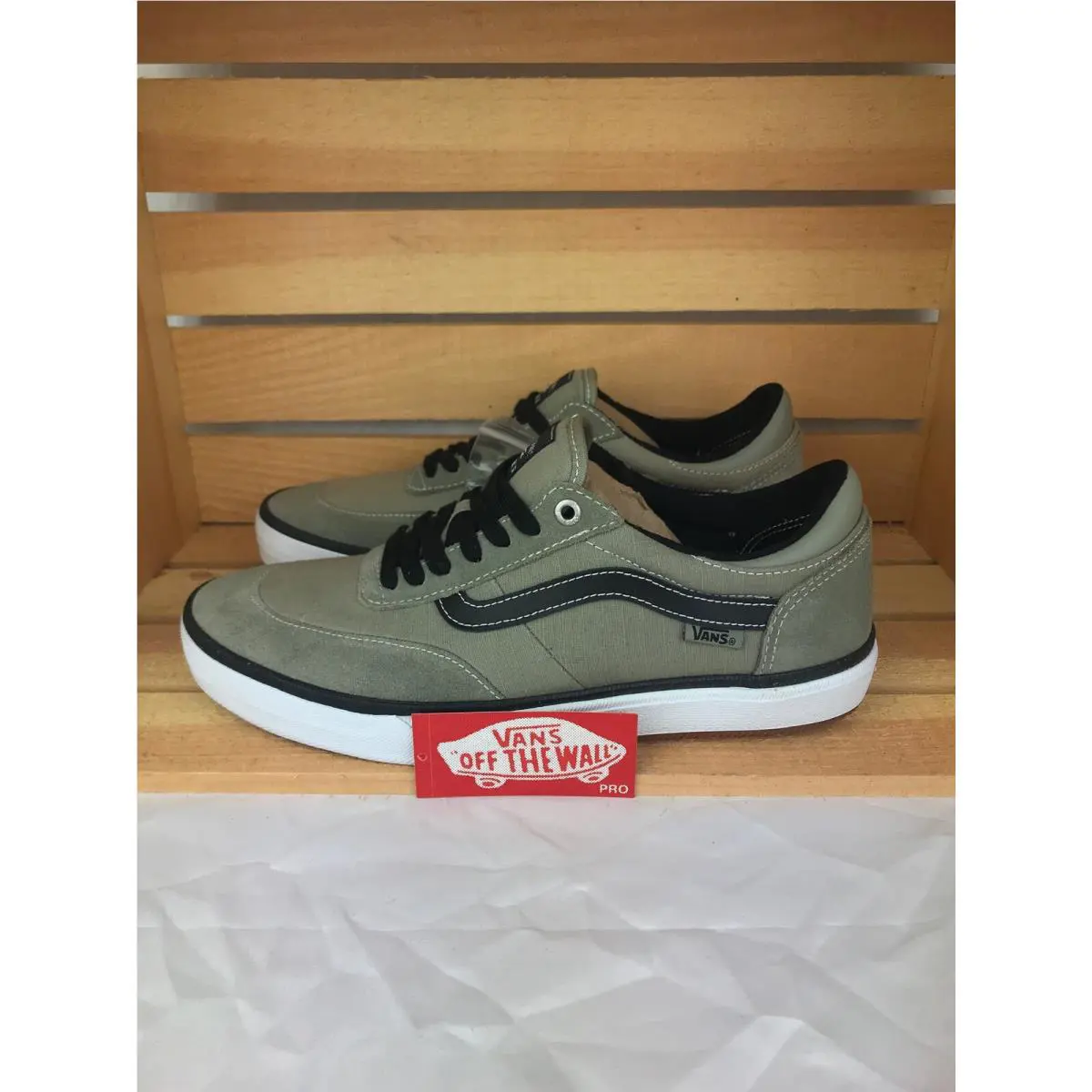 Vans shoes - Gilbert Crockett - Gilbert Crockett - Laurel Oak Gray Grey Black White (UPC: 0192826068866) 0