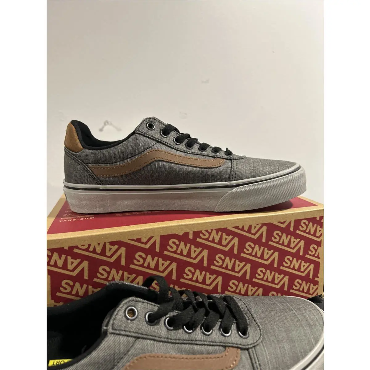 Vans shoes - VANS Ward - Ward - VN0A3WLHN42 - Gray (UPC: 0196575203240) 1