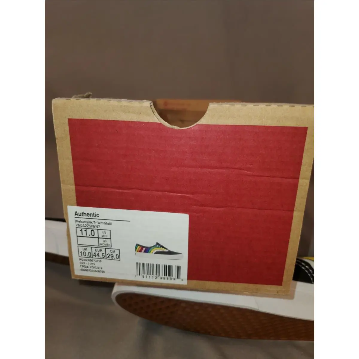 Vans shoes - Black (UPC: 194112351935) 5