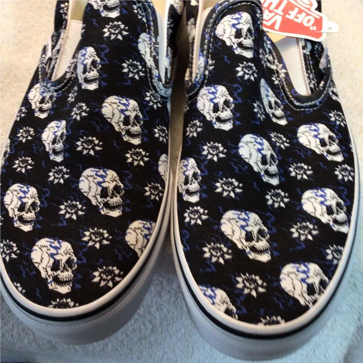 Vans shoes - Vans Classic Slip on - Classic Slip - VN0A4U381HJ - Multicolor, Manufacturer: Black/True White (UPC: 192826793935) 0
