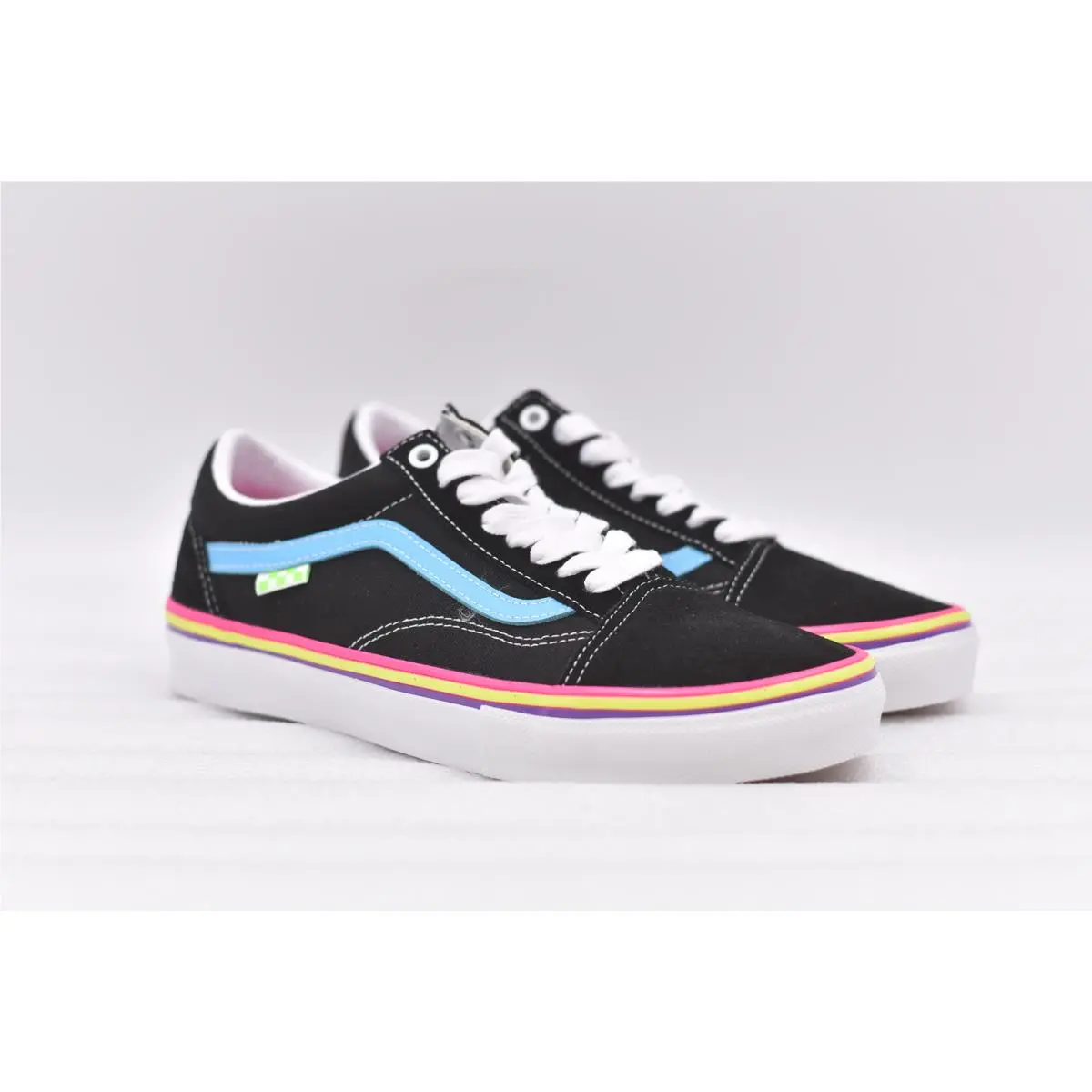 Men`s Vans Skate Old Skool Low-top Skate Shoes in Neon Rave Black Size 9