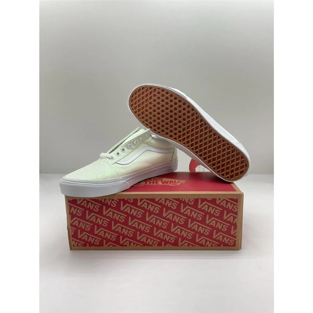Vans shoes - VANS Old Skool - Old Skool - VN0A3WKT3UA - Pink (UPC: 194902650958) 0