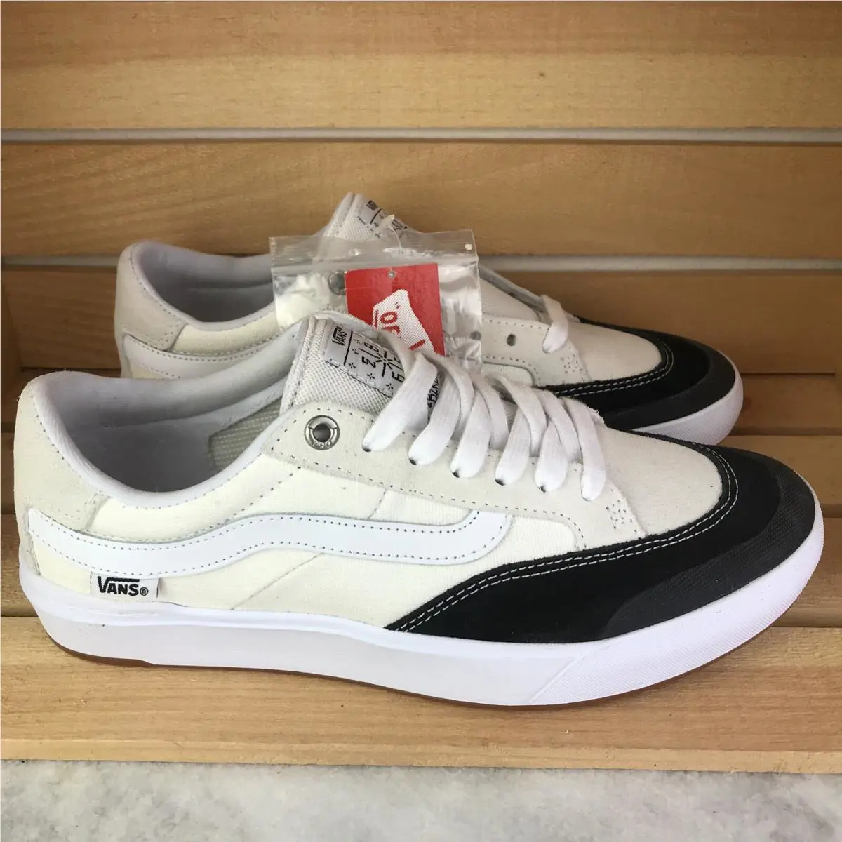 Vans shoes - VANS Berle Pro - Berle Pro - VN0A3WKXKIG - Marshmallow - White / Black (UPC: 0772259473866) 1