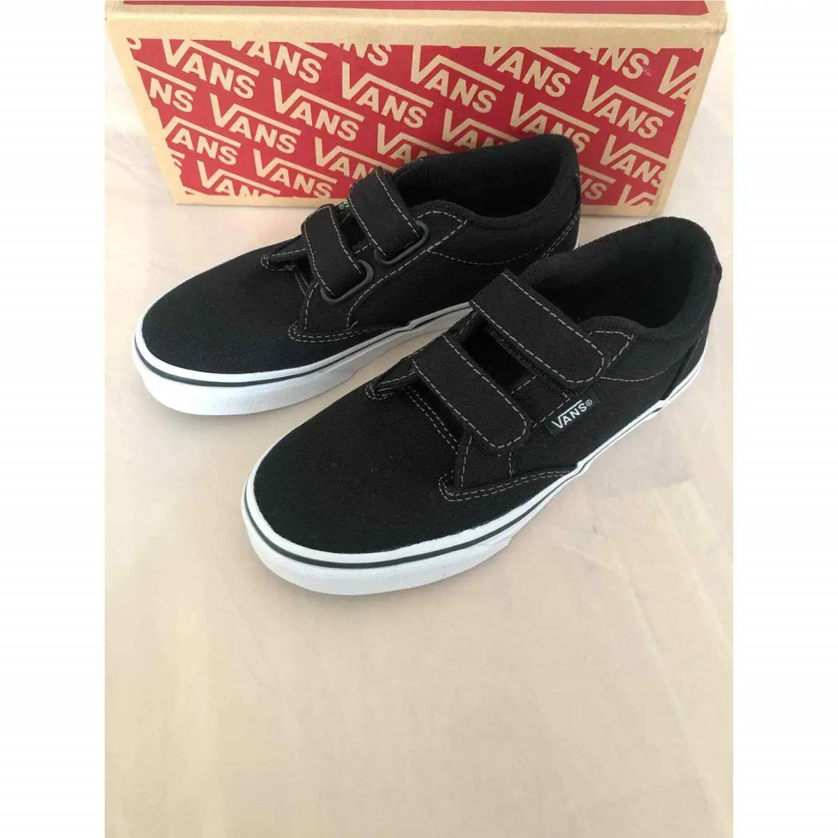 Vans shoes - Black (UPC: 887040705856) 2