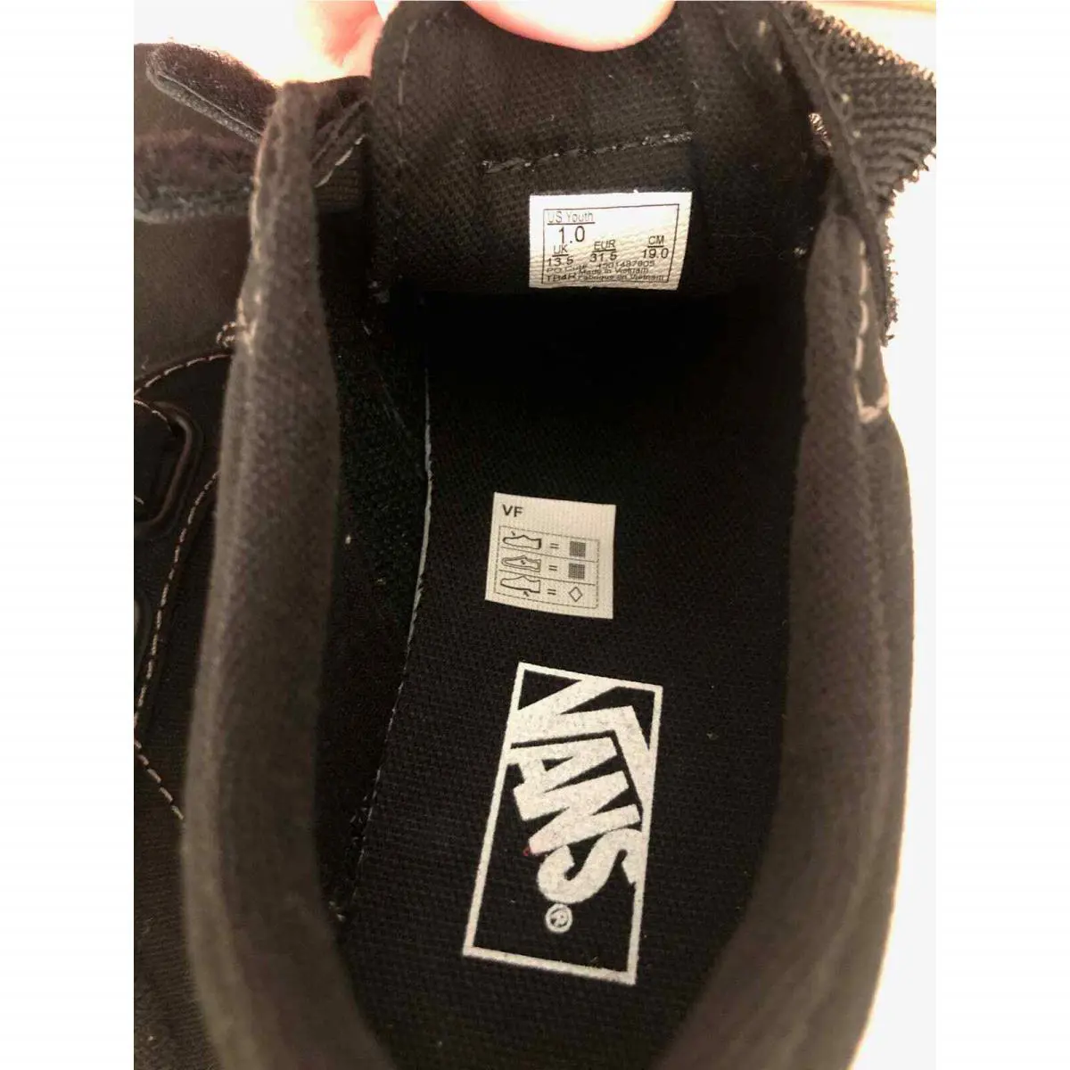 Vans shoes - Black (UPC: 887040705856) 4