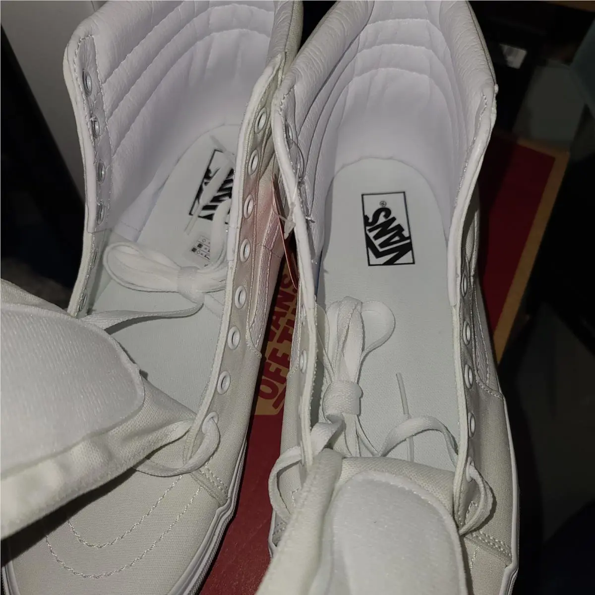 Vans shoes - VANS Sk8-Hi - VN000D5IW001 - White 2