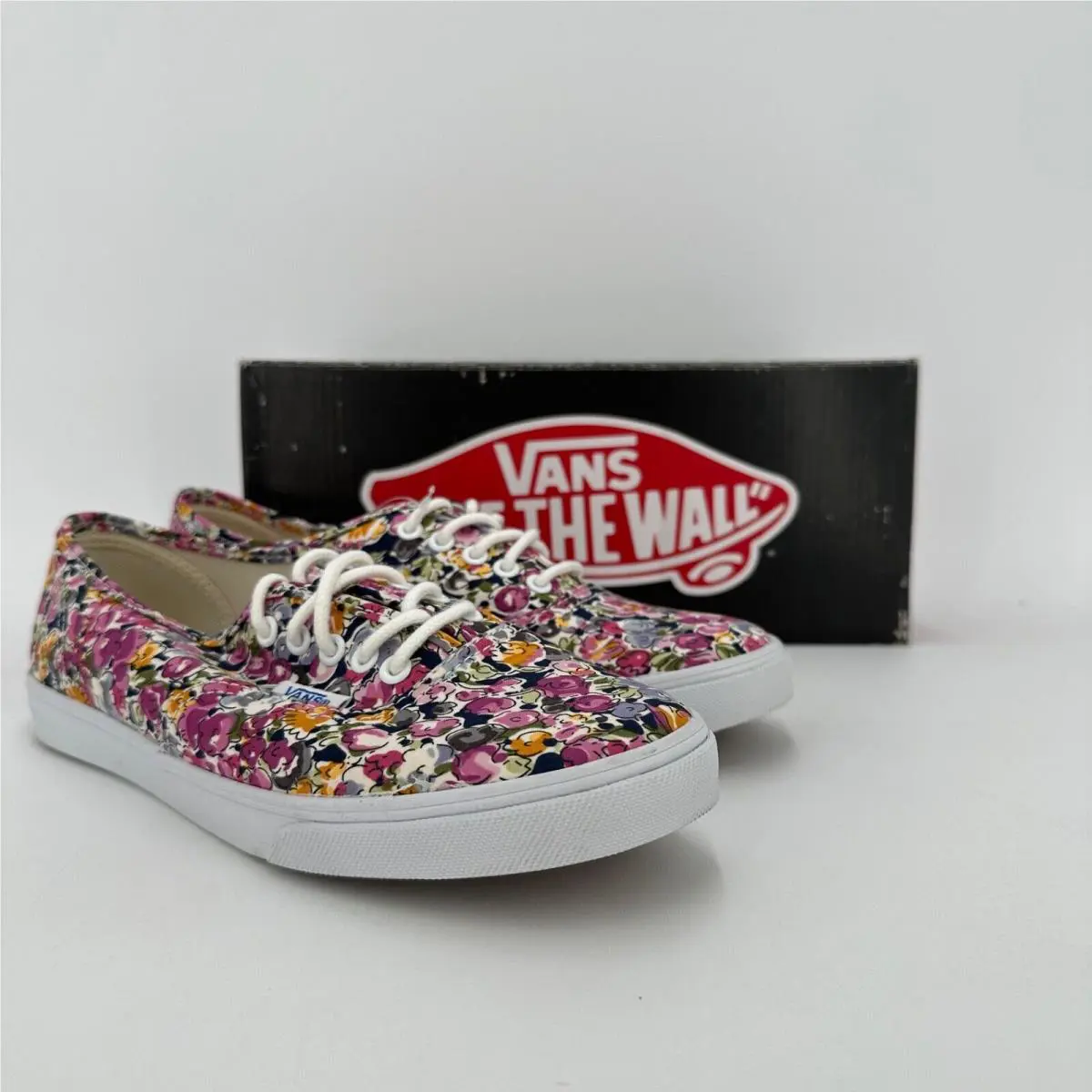 Vans Authentic Lo Pro Lo Pro Floral Sneakers Lace-up Shoes Size 5.5 Violet/true White