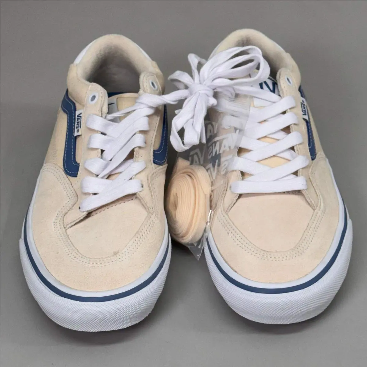 Vans shoes  - Light Cream/Navy Blue, Frame: Light Cream/Navy Blue, Exterior: Light Cream/Navy Blue 3