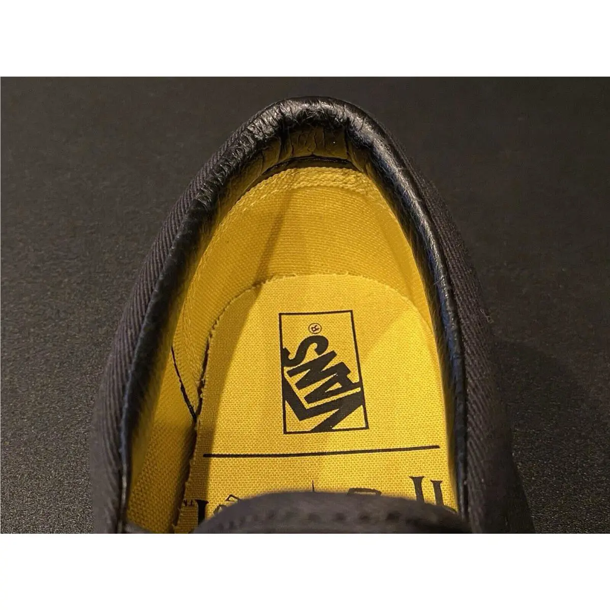 Vans shoes - VANS Classics - Classics - VN0A4BV3V90 - Black 10